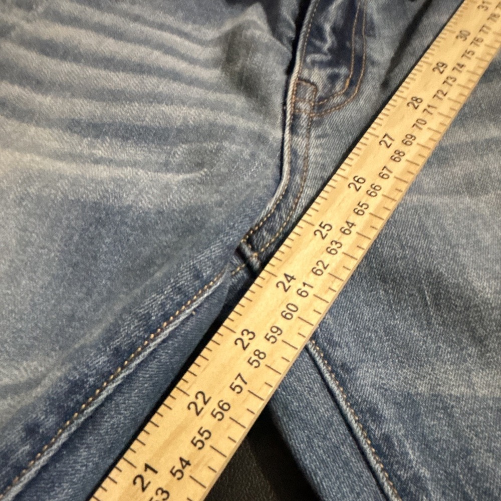BKE Woman's Skinny Mid Rise Medium Wash Blue Denim Jeans Distressed 29x25 - Picture 6 of 10